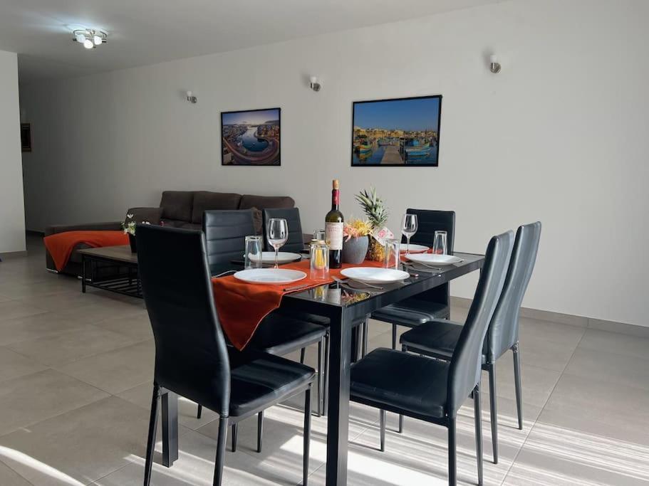 Modern Apartment In 马尔萨斯卡拉 外观 照片